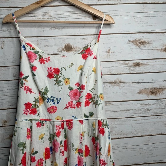 Gal Meets Glam Cassie Back Bow Linen Blend Dress 8 - Picture 5 of 14